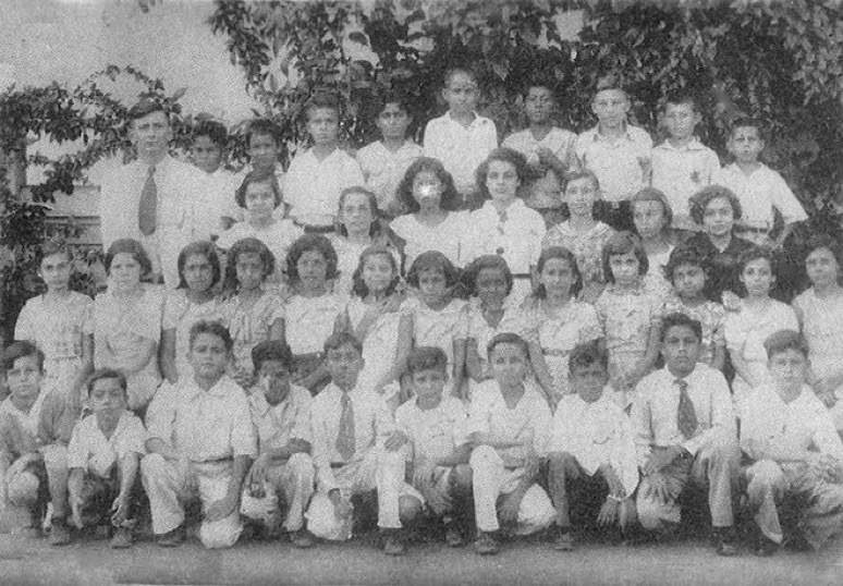 clase de quinto grado escuela muñoz rivera con maestro arcadio figueroa garastazú
